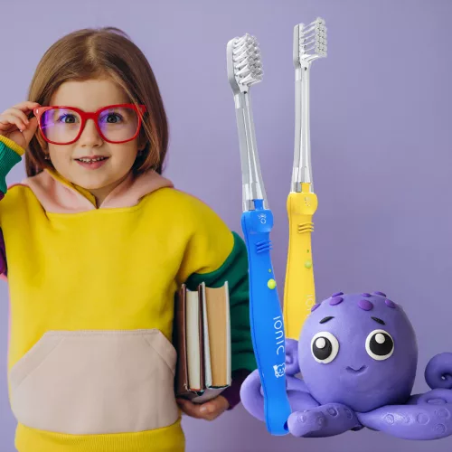 Ionickiss - IONIC KID. Japanese ionic-manual children toothbrush (pink).